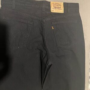 Vintage Levi 550 relaxed fit. Orange tab!